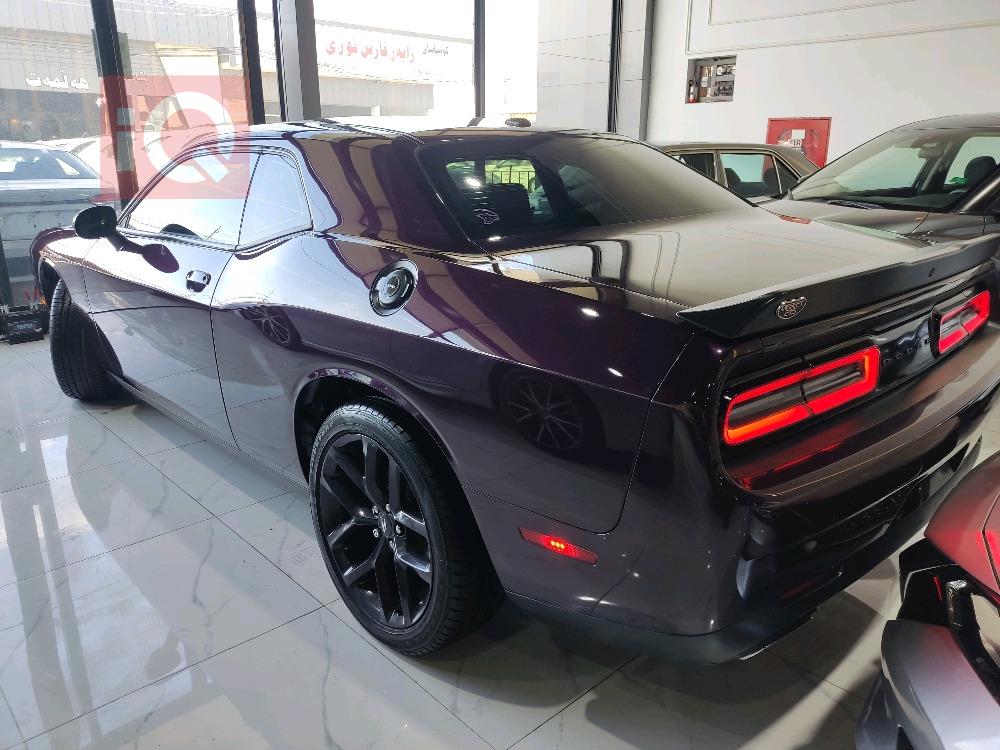 Dodge Challenger